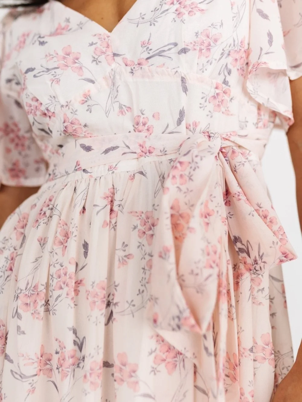 Baltic Born Iris Midi Dress | Blush Floral Size LL - Picture 5 of 5